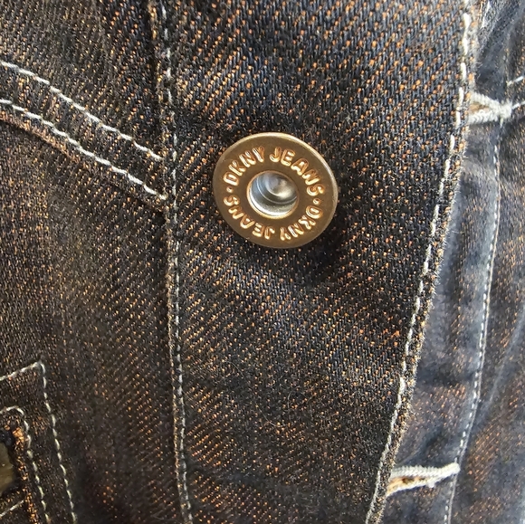 Never Worn! DKNY Bronze Quilted Jean Jacket Front Button With Pockets Medium - Picture 3 of 14